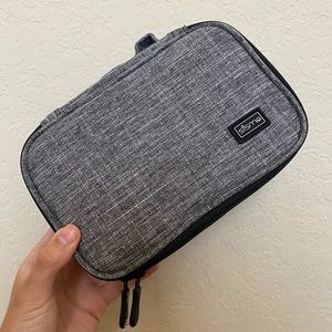 Travel organizer new!